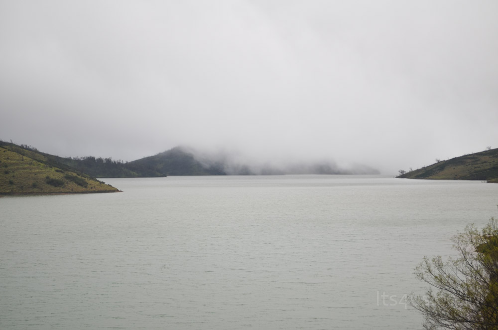 Lakkidi ( backwater of Upper Bhavani Reservoir )