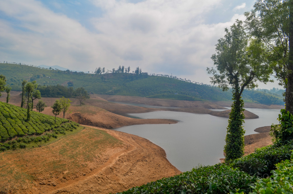 Upper Sholayar dam